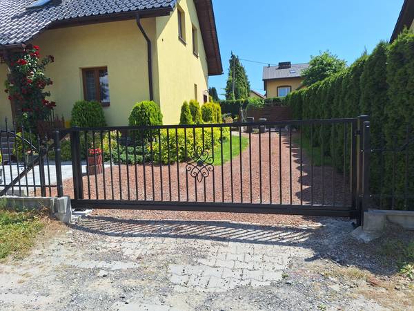 Balustrady, schody, bramy i ogrodzenia – realizacje WELDMET – zdjęcie 19